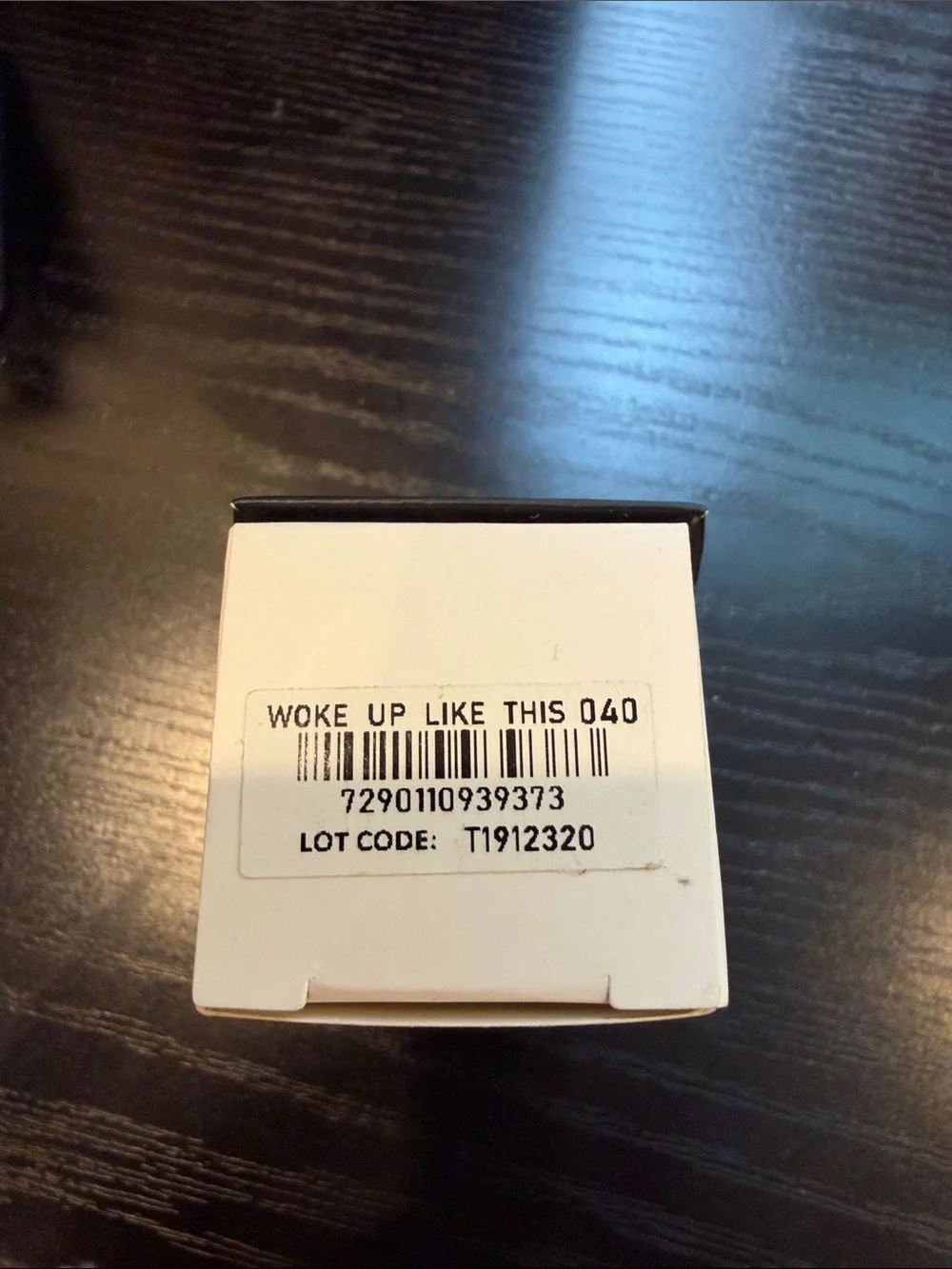 IL MAKIAGE Flawless Base Foundation - Black Packaging with White Logo